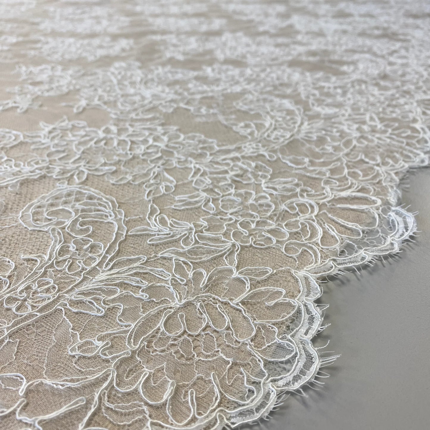 IVORY FINE CORDED LACE