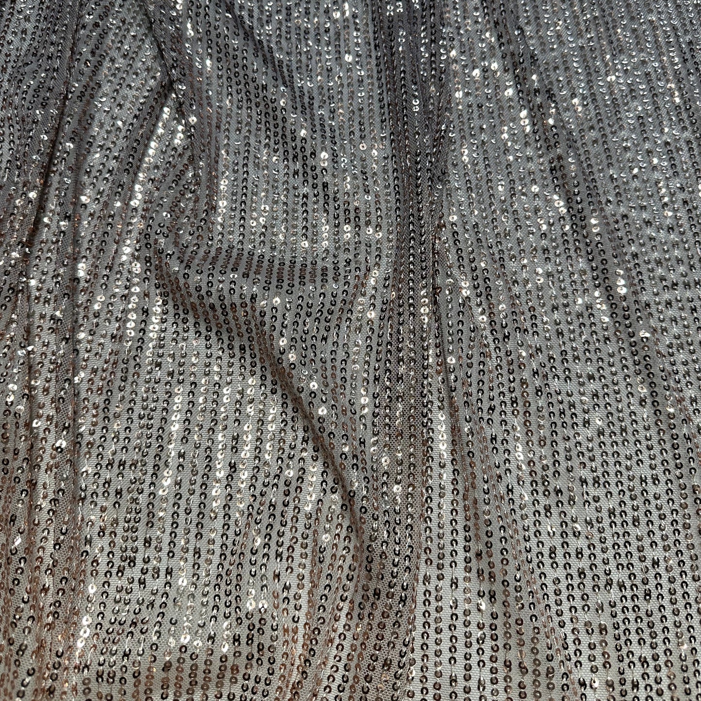 OMBRÉ SEQUINNED NET