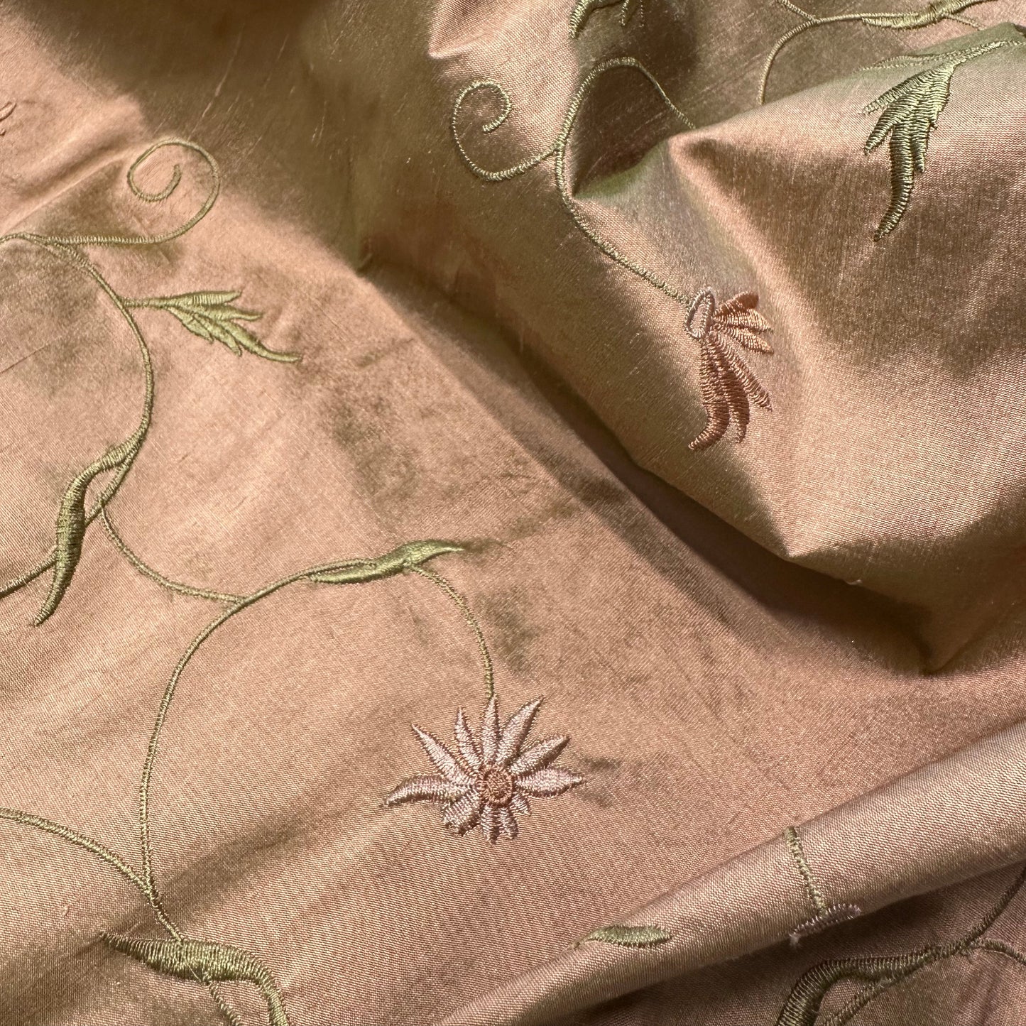EMBROIDERED MAPLE POWERLOOM SILK