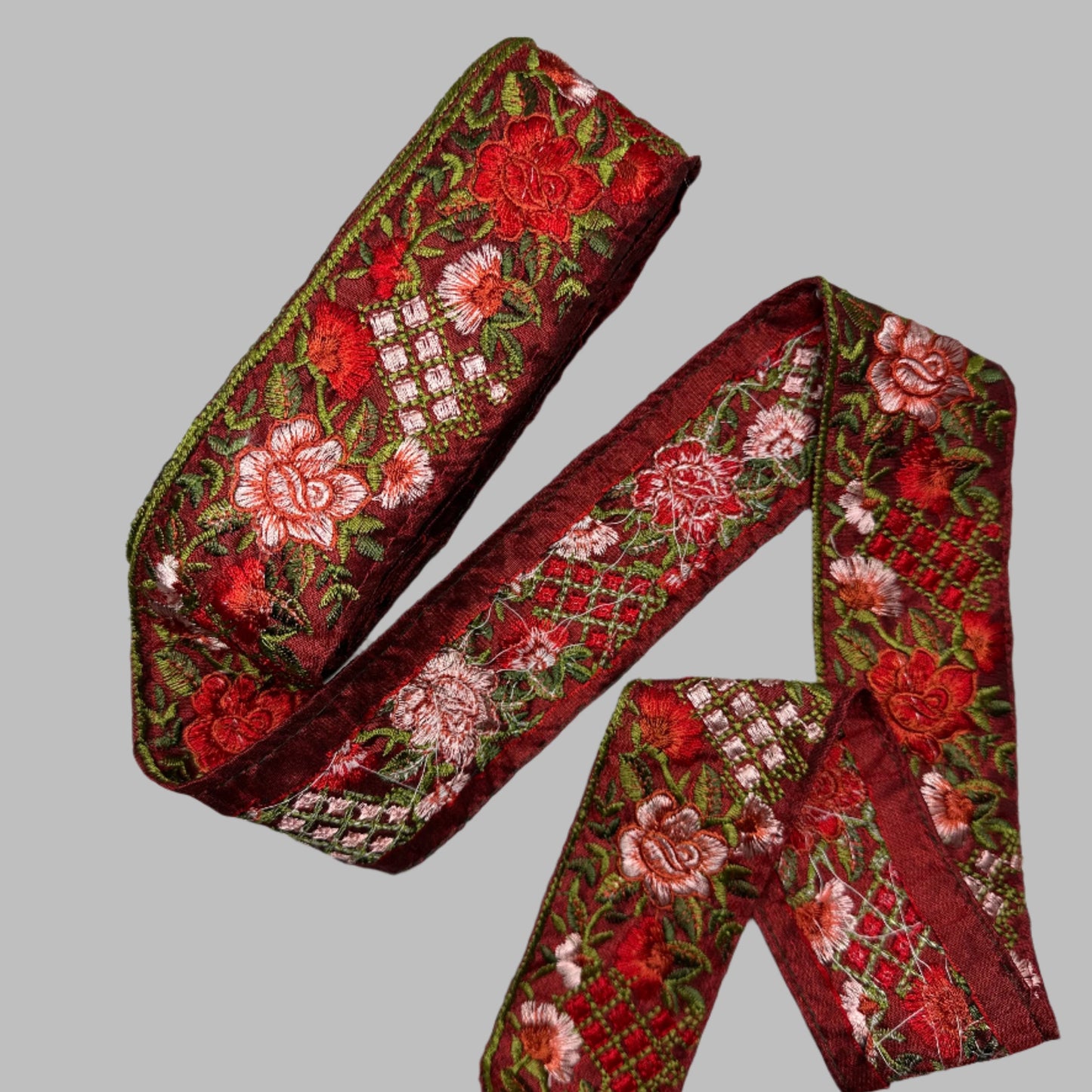 WIDE BOTANICAL RIBBON TRIM