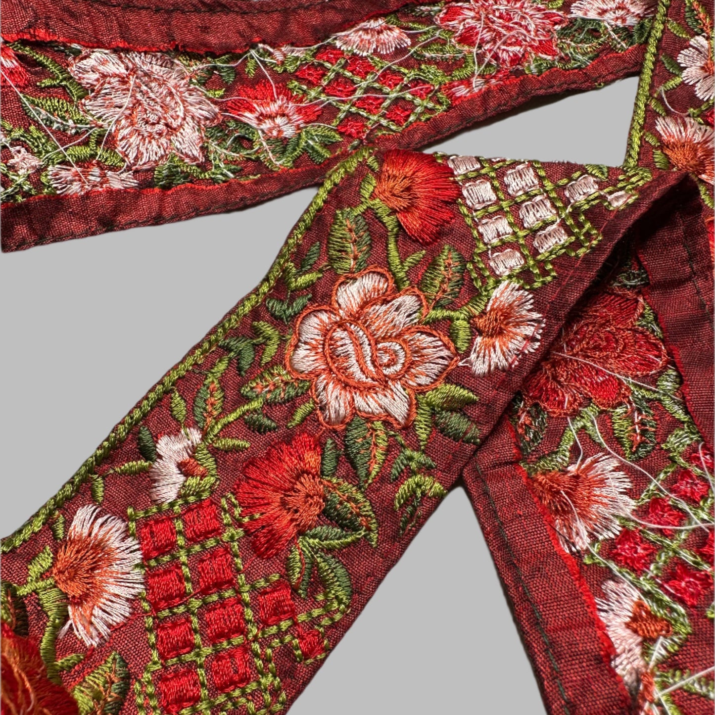 WIDE BOTANICAL RIBBON TRIM