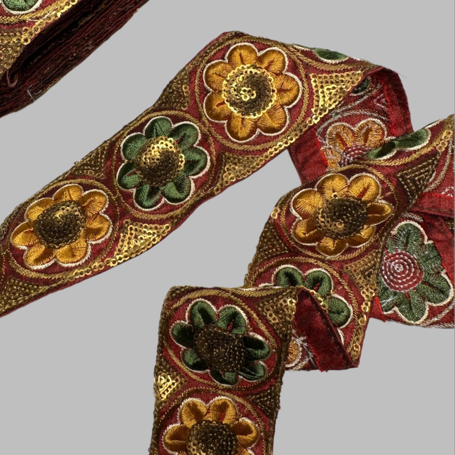 WIDE BOTANICAL RIBBON TRIM