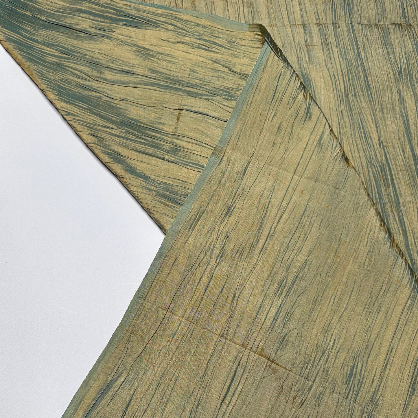 VERDIGRIS PLEATED SILK REMNANT