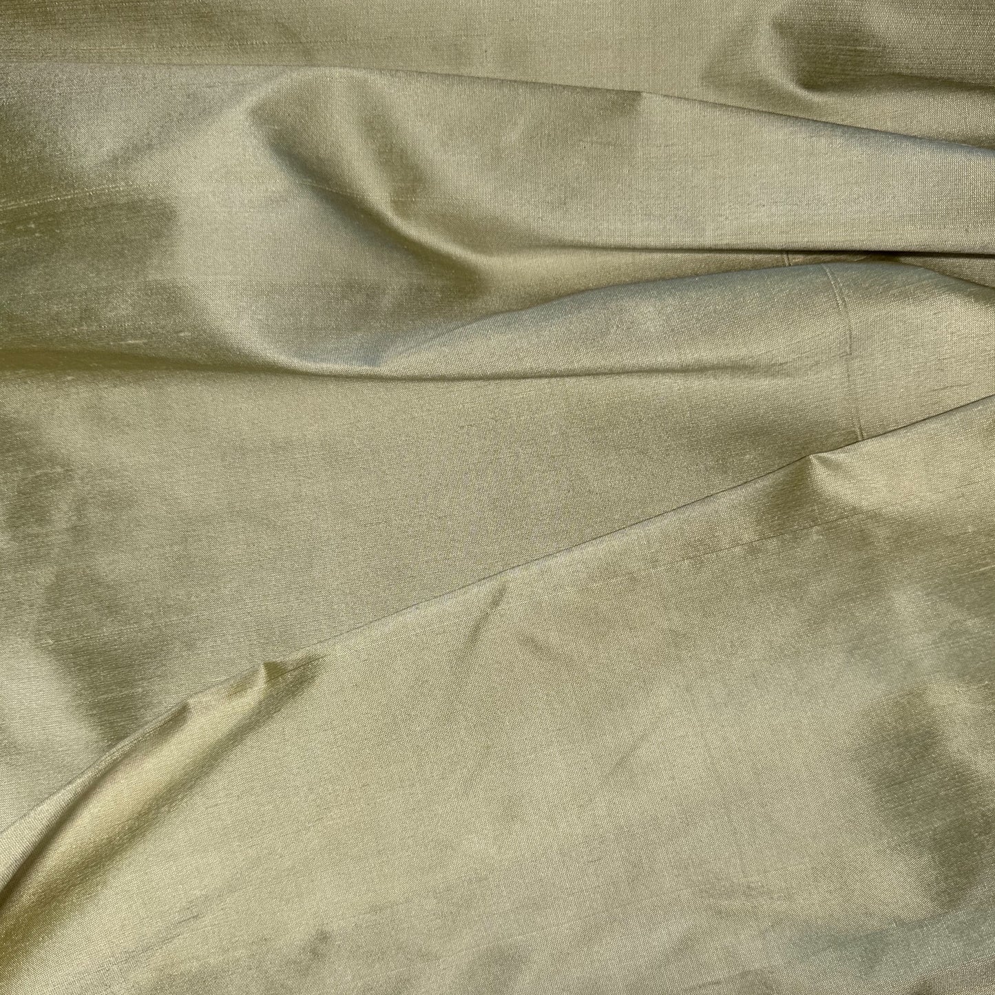 PISTACHIO POWERLOOM SILK