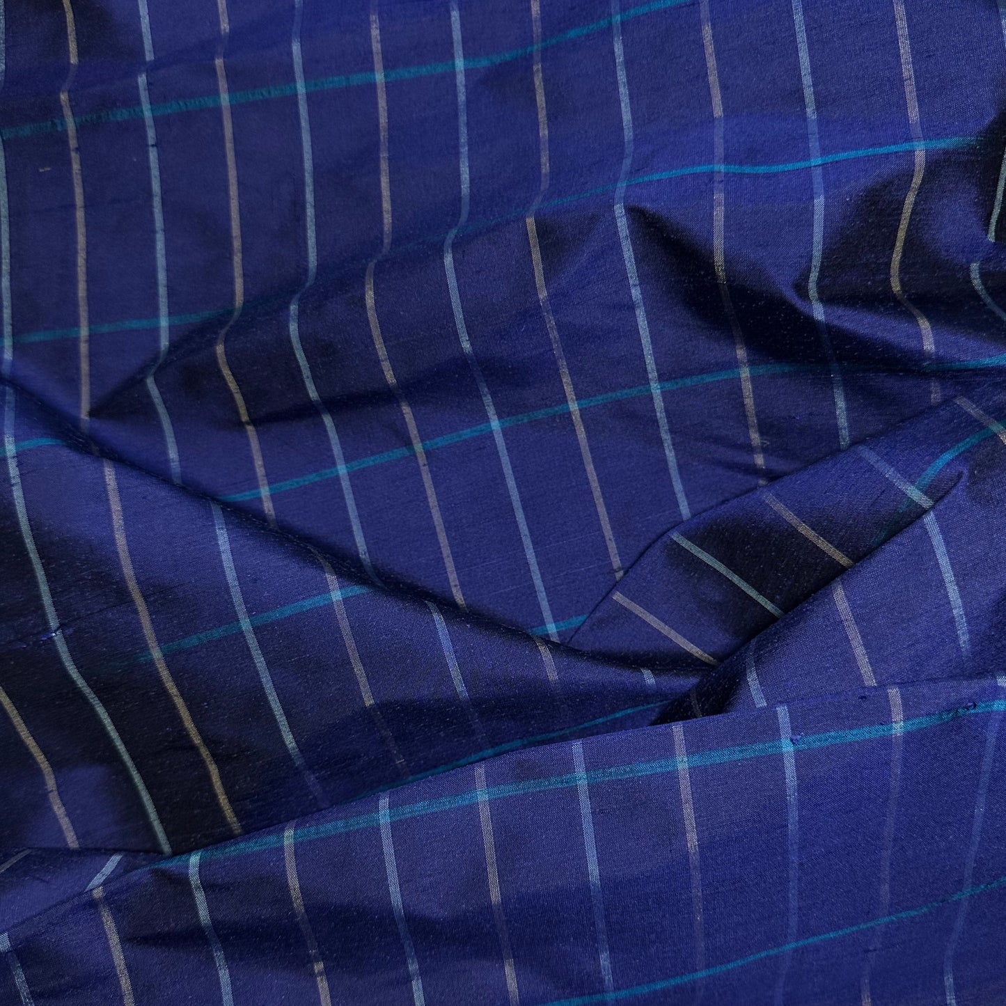 NAVY CHECK SILK