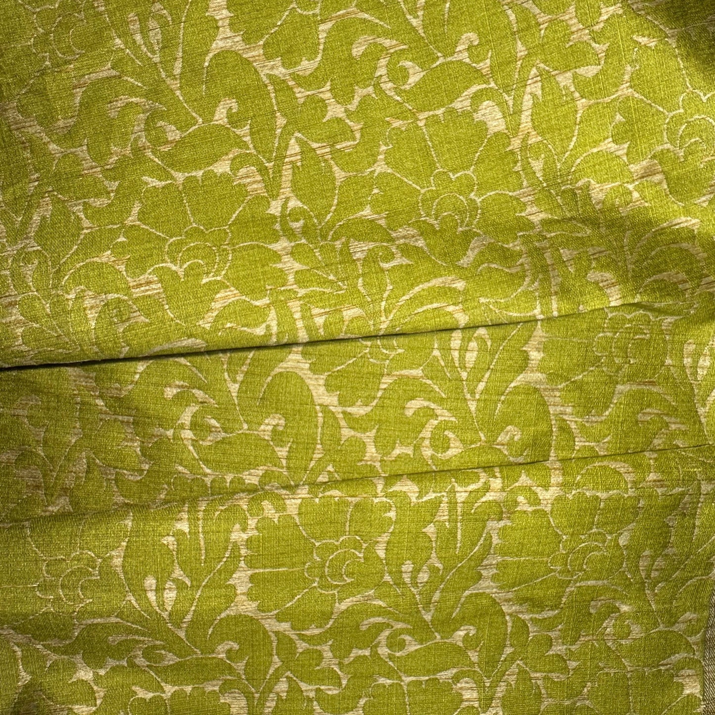 REVERSE JACQUARD BROCADE