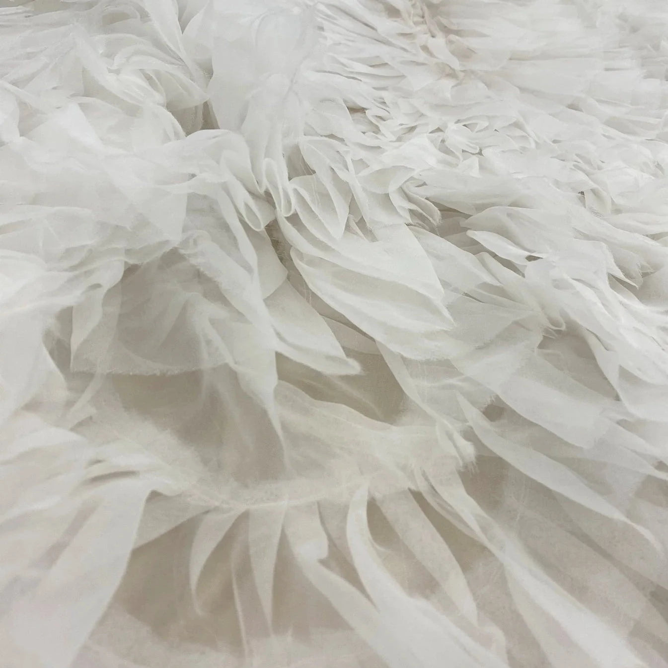 IVORY ORGANZA RUFFLE TULLE