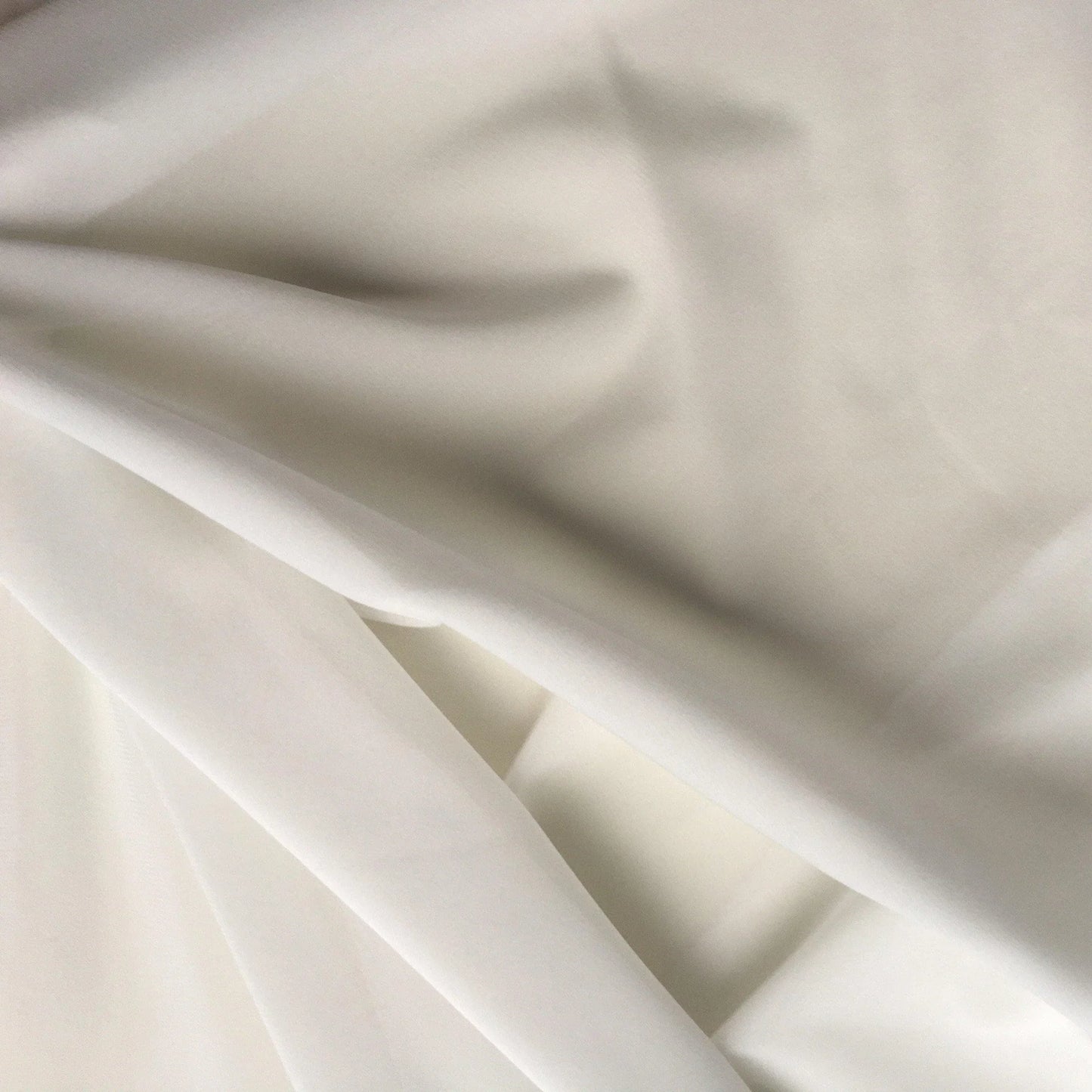 IVORY STRETCH SILK GEORGETTE