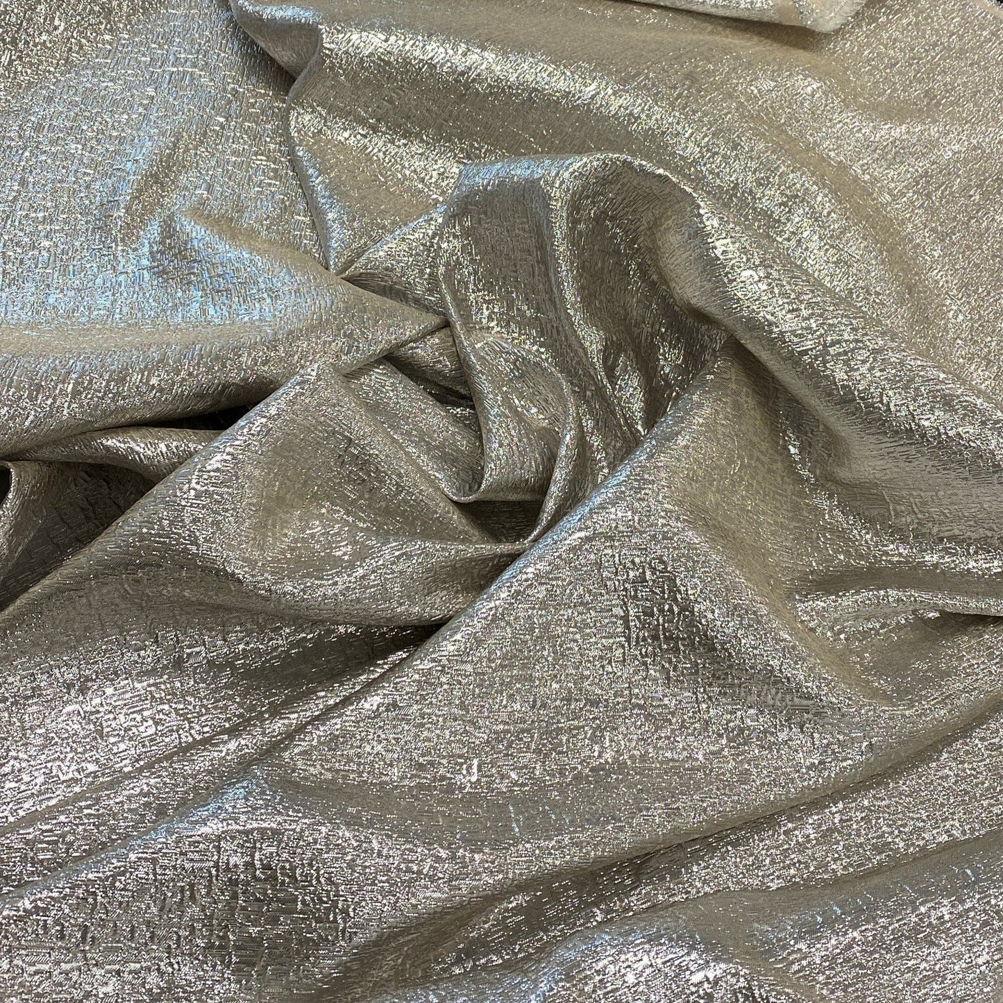 WHITE GOLD METALLIC JACQUARD