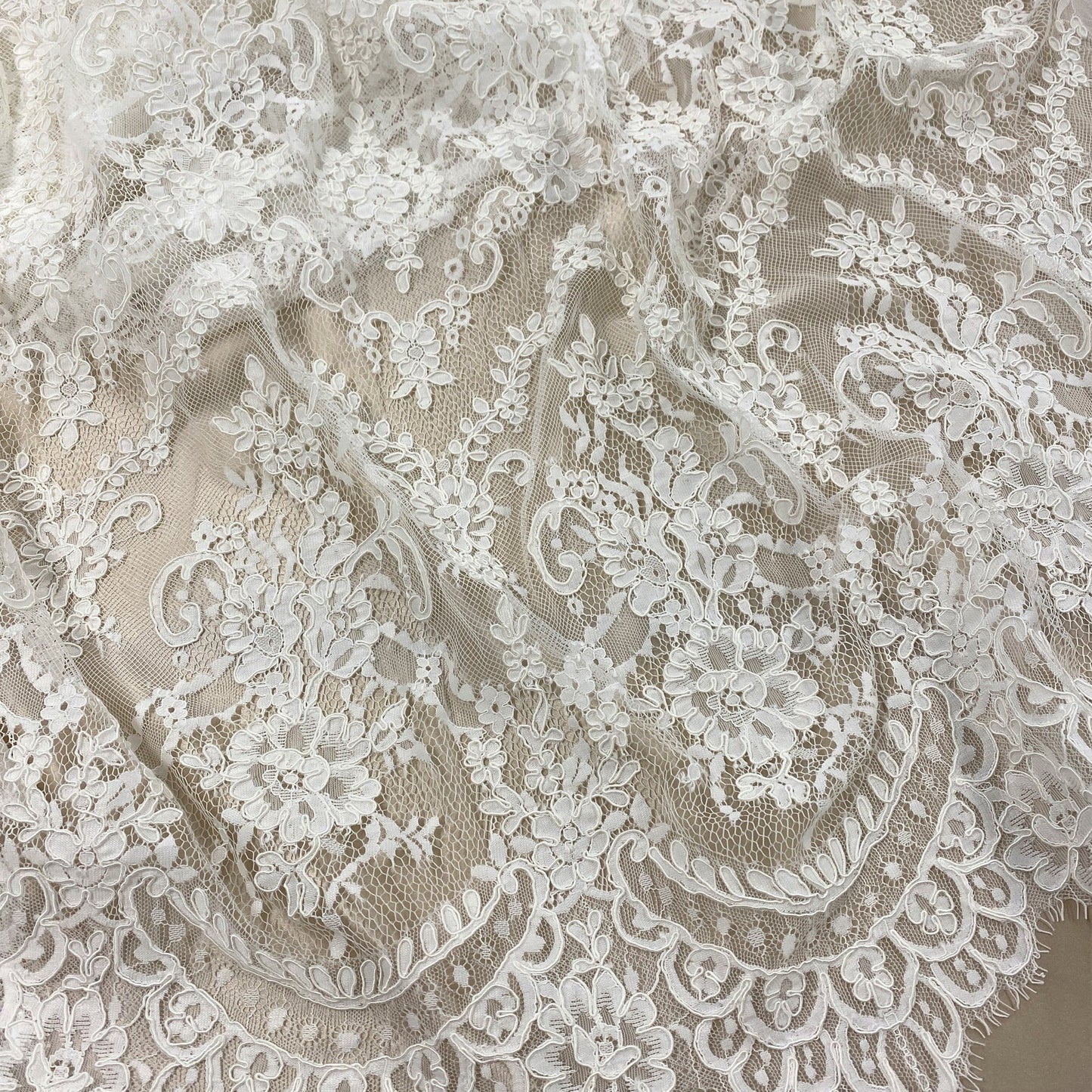 IVORY FINE CORDED LACE