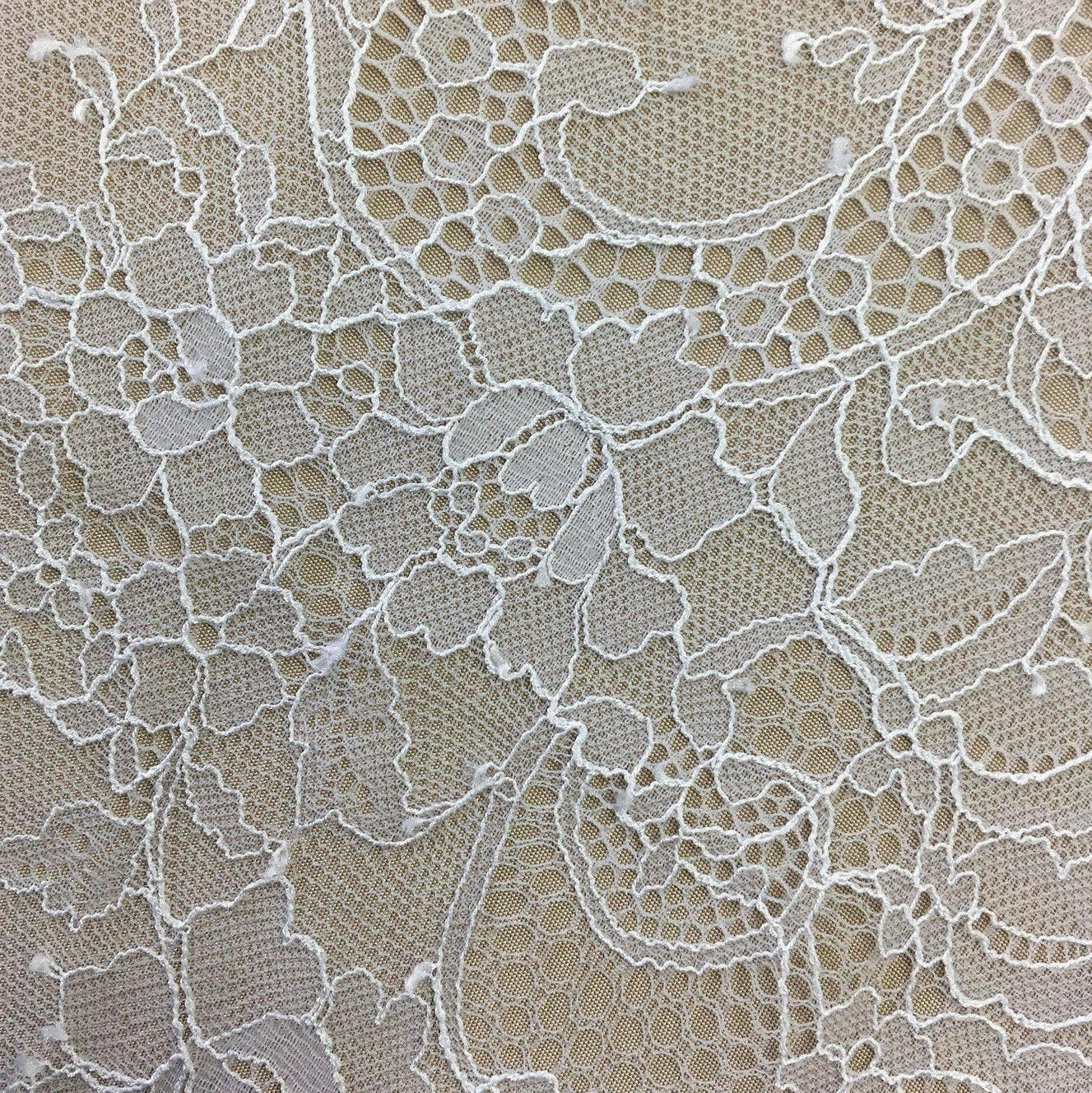 WHITE FINE LACE TRIM