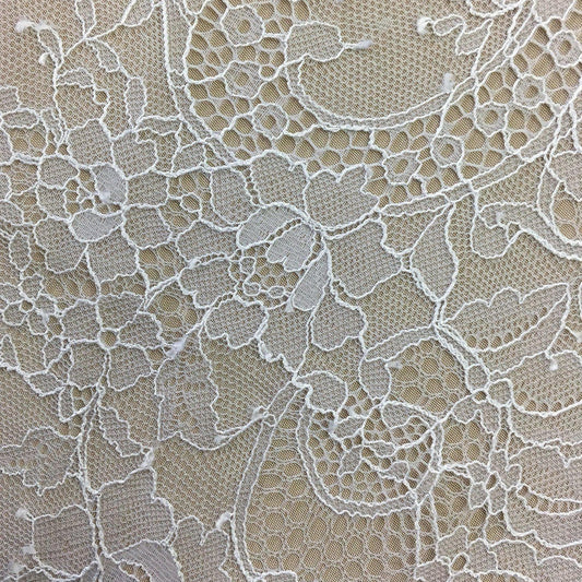 WHITE FINE LACE TRIM