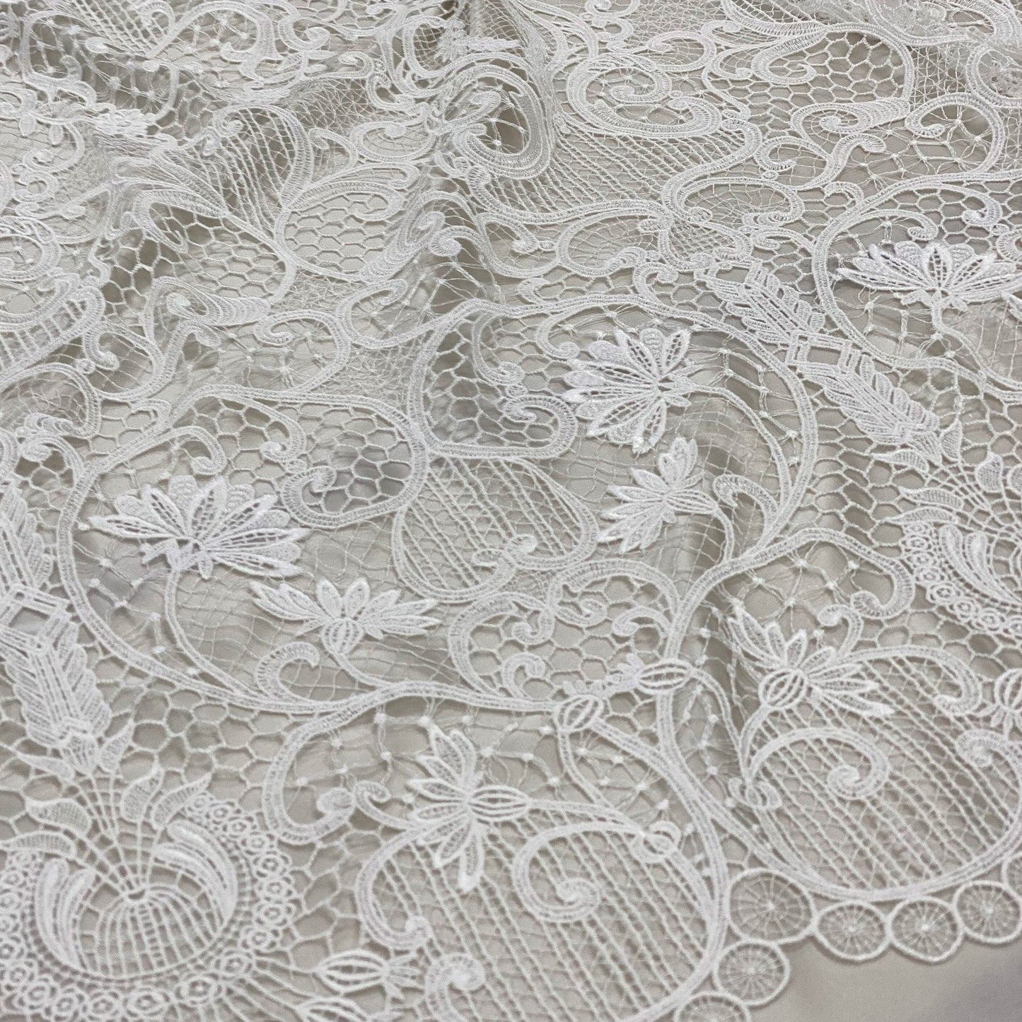 IVORY GUIPURE PAISLEY LACE
