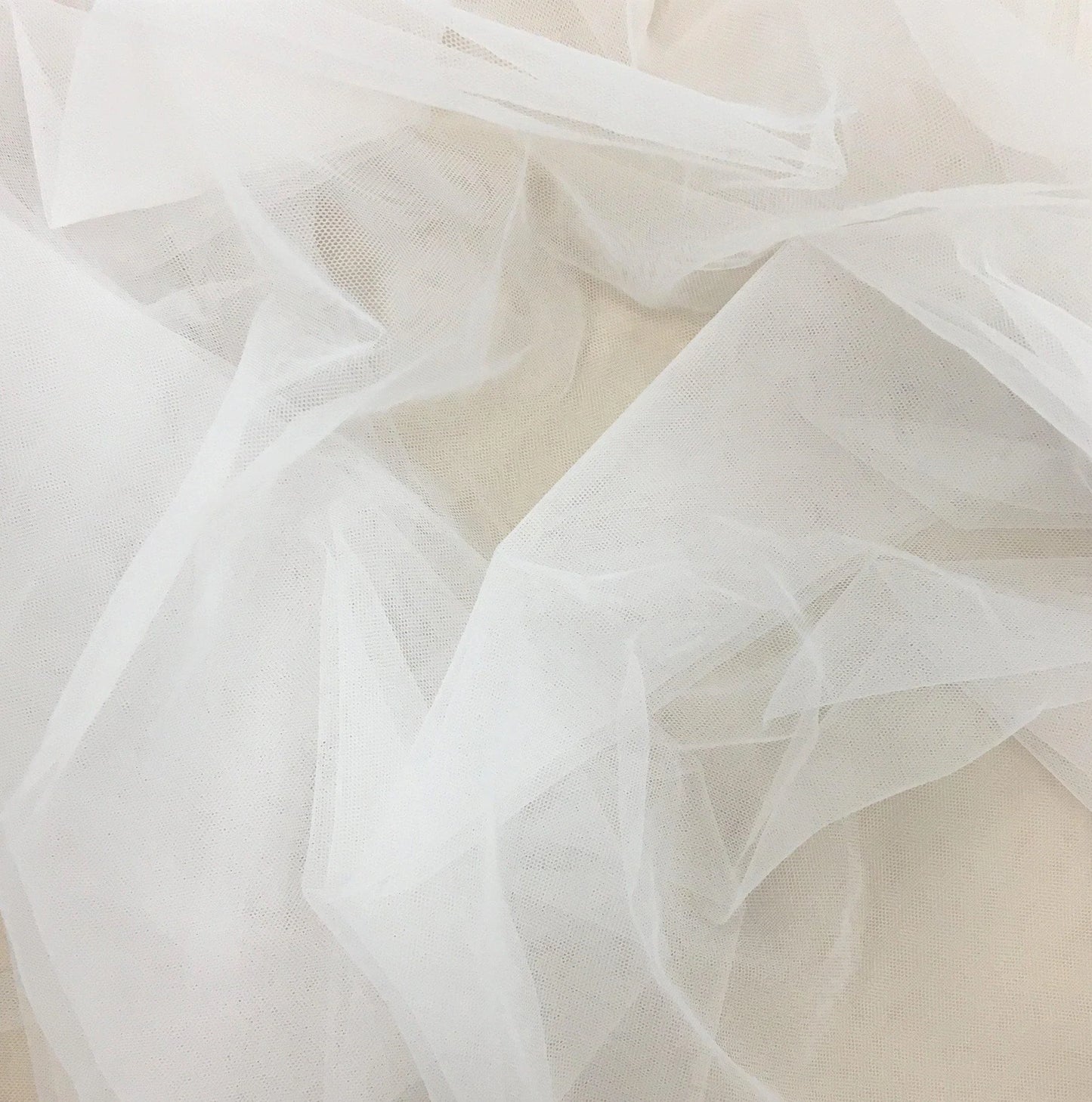 WHITE 2D TULLE