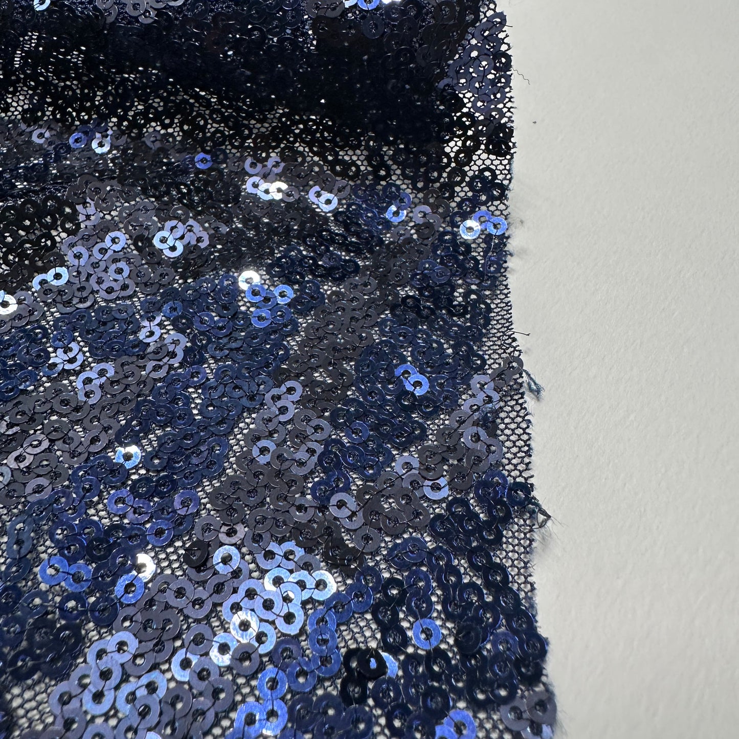 NAVY PATTERNED SEQUINNED NET