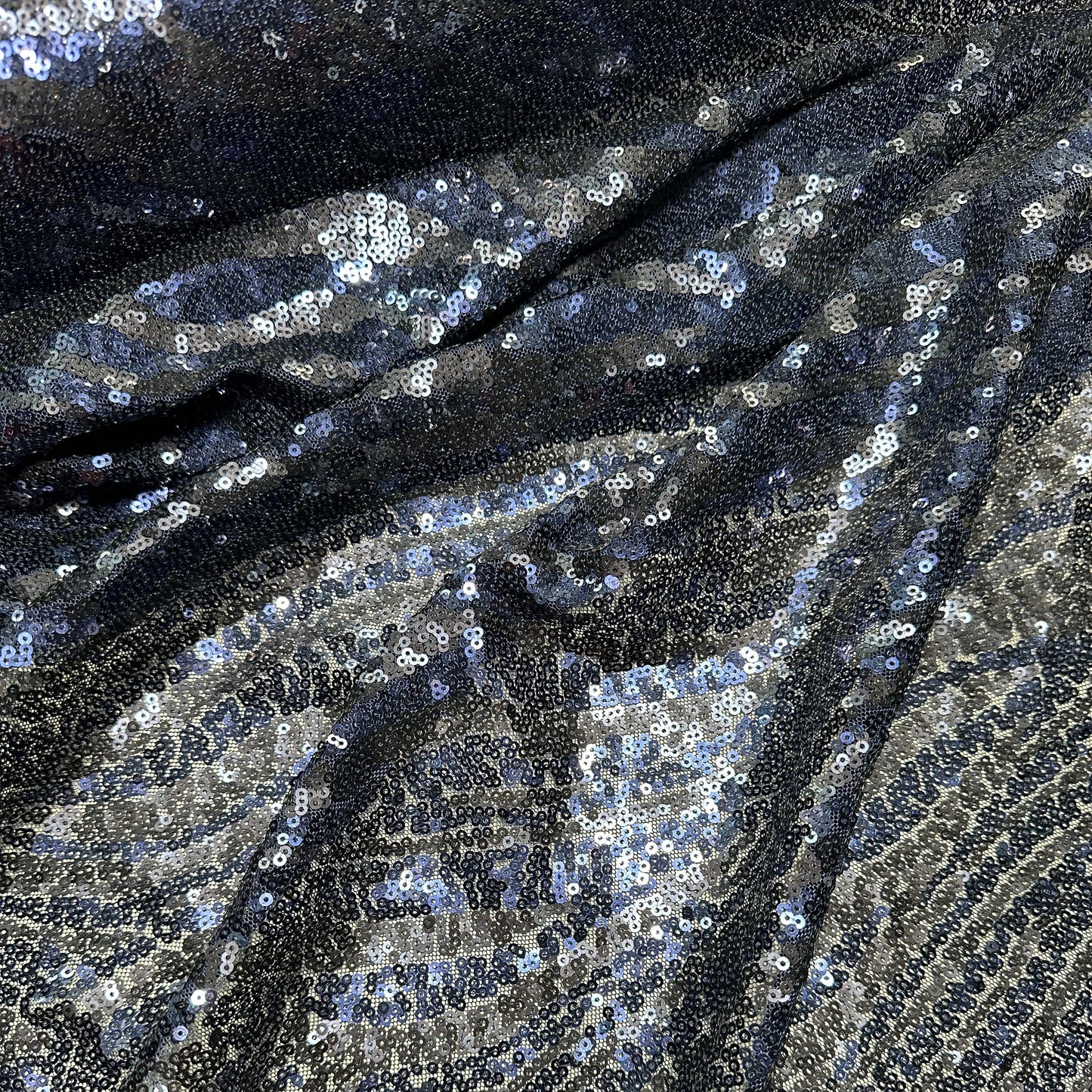 NAVY PATTERNED SEQUINNED NET