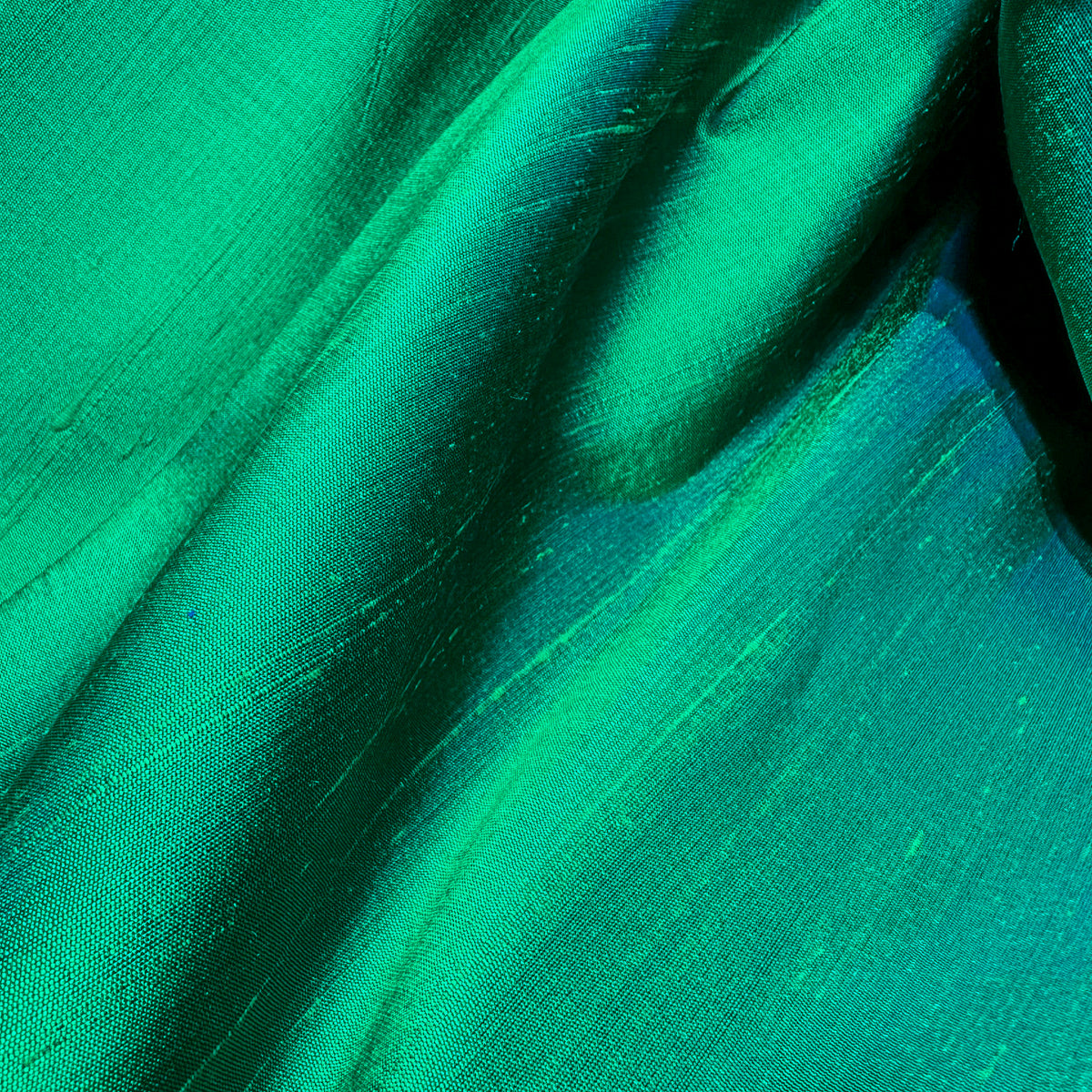 EMERALD DUPION SILK