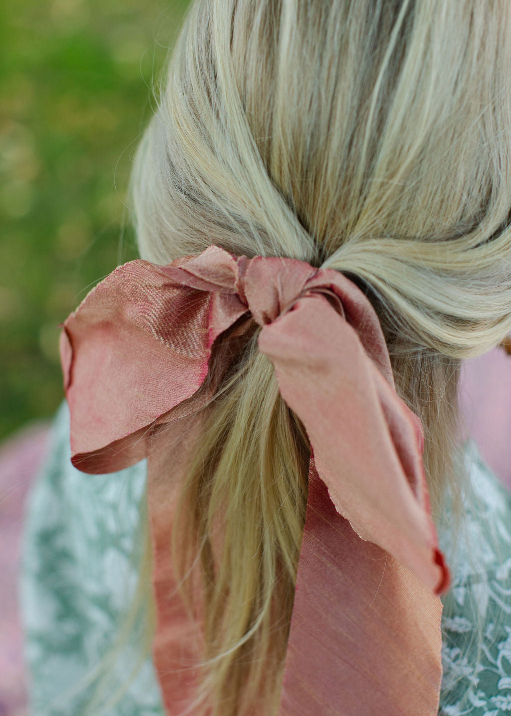 ROSÉ RIBBON TRIM