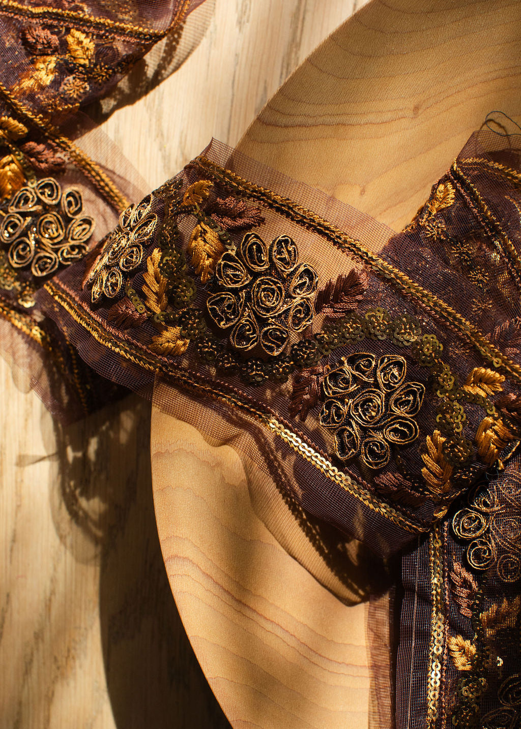WIDE BOTANICAL RIBBON TRIM