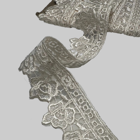 ANTIQUED BRIDAL TRIM