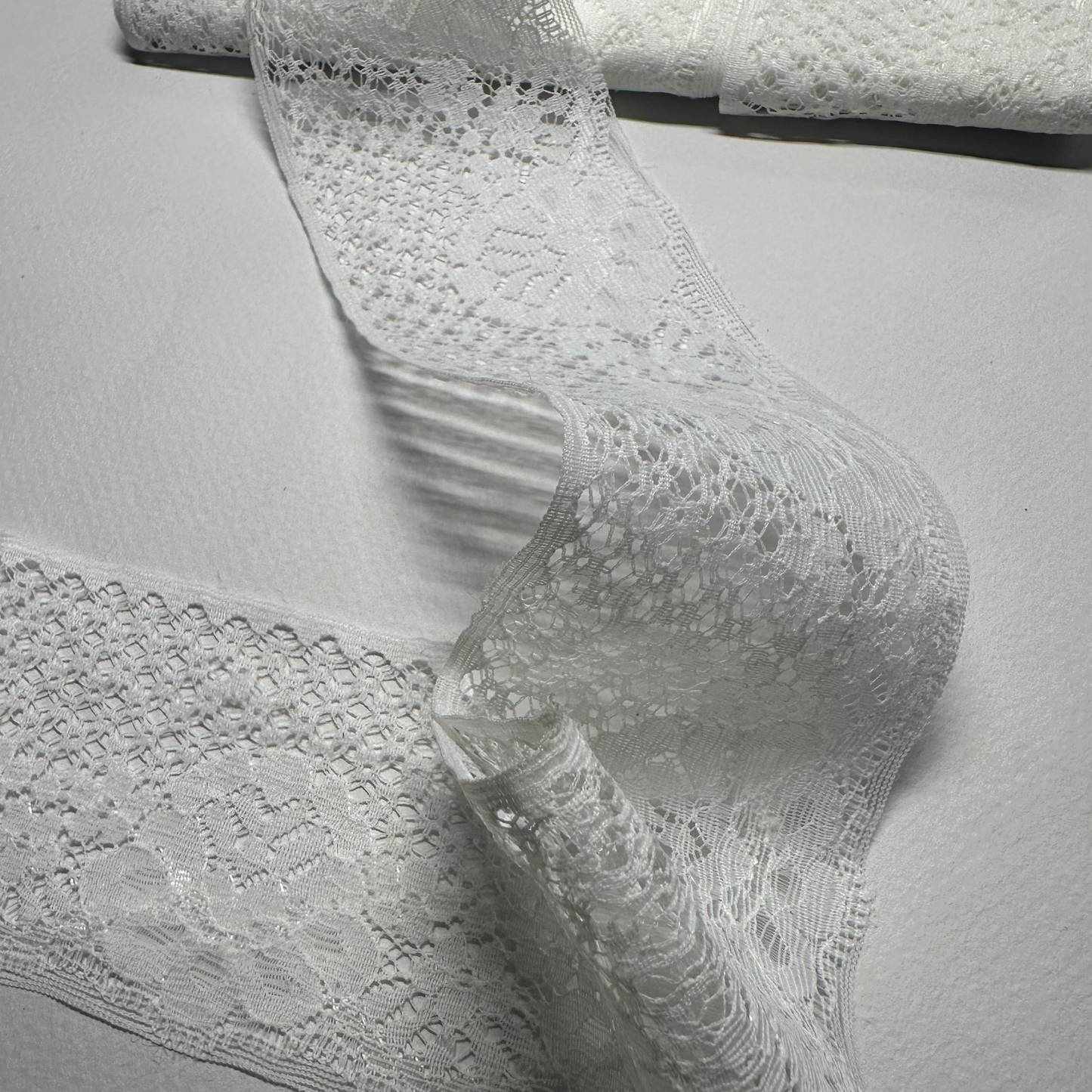 WIDE LACE BRIDAL TRIM