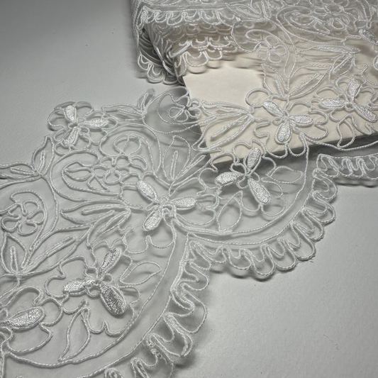 VENETIAN WIDE BRIDAL TRIM