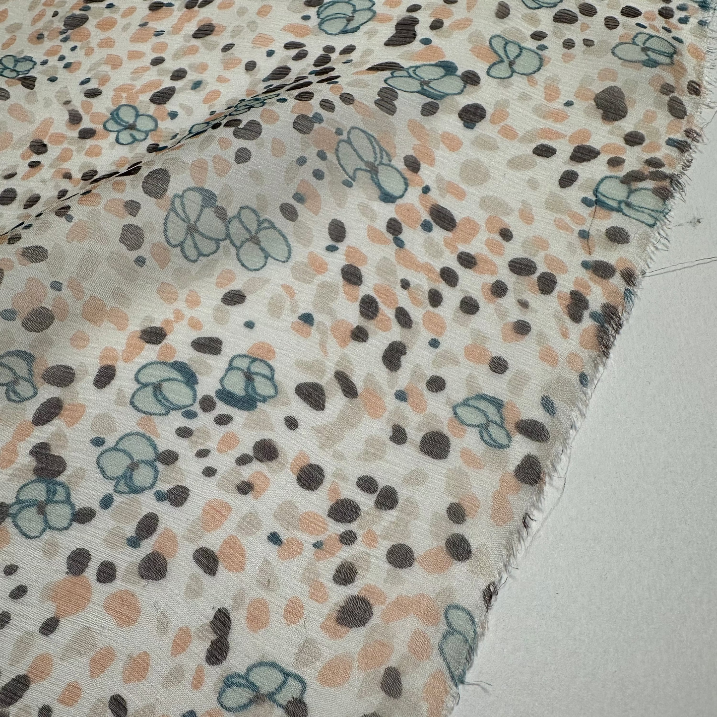 SPOT SILK CHIFFON