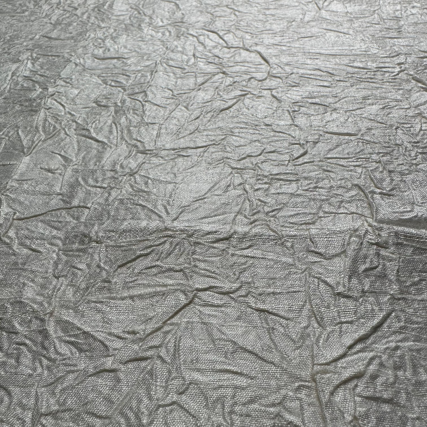 IVORY CRUSHED SILK
