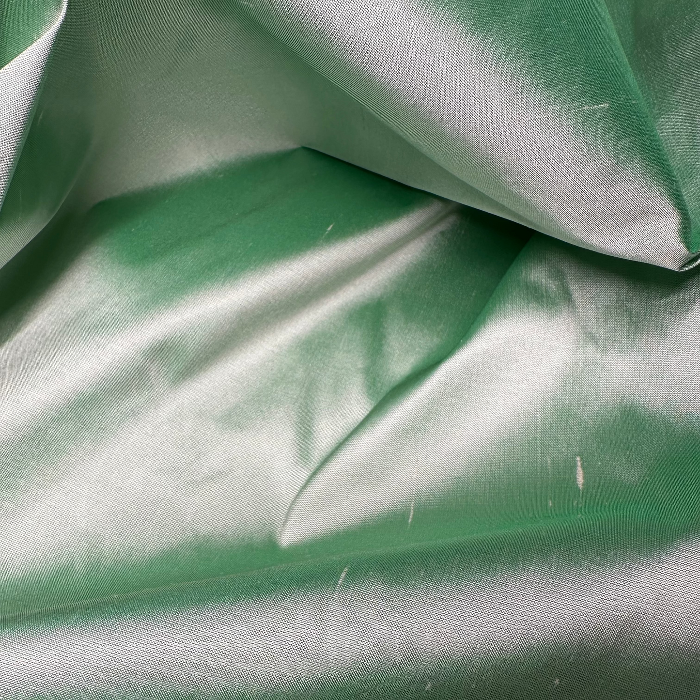 CREME DE MENTHE POWERLOOM SILK