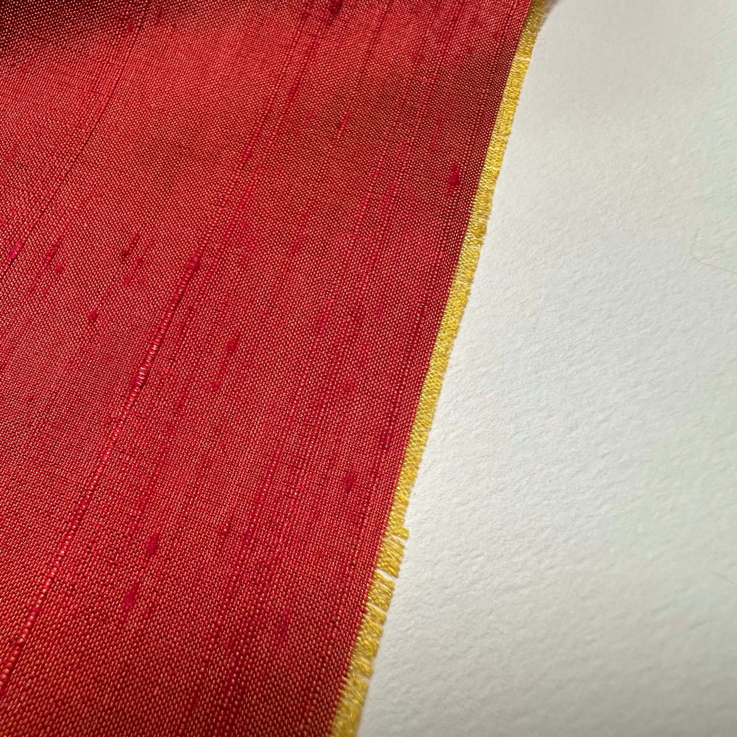 PAPRIKA DUPION SILK