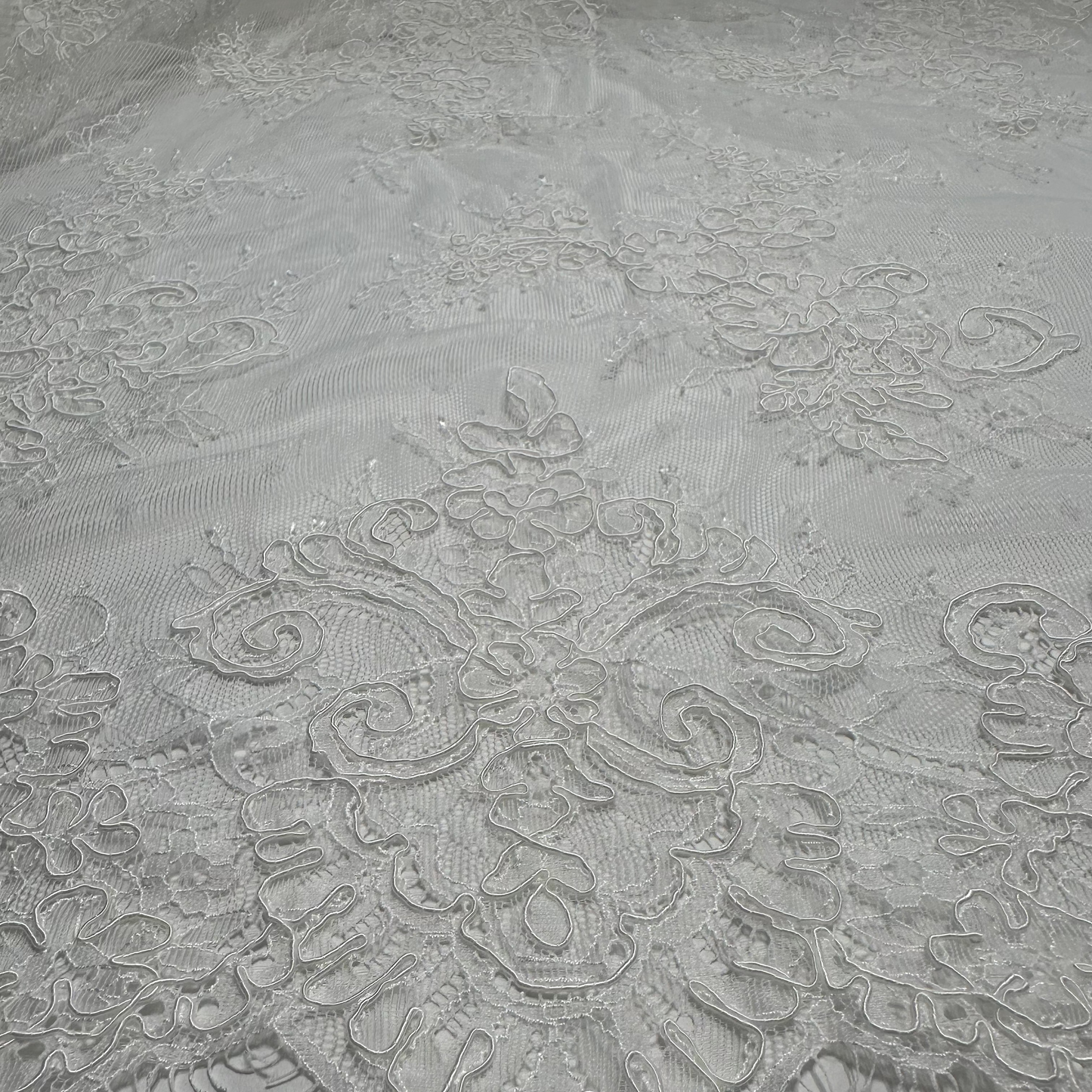 LIMITED EDITION FINE CORDED BRIDAL LACE REMNANT