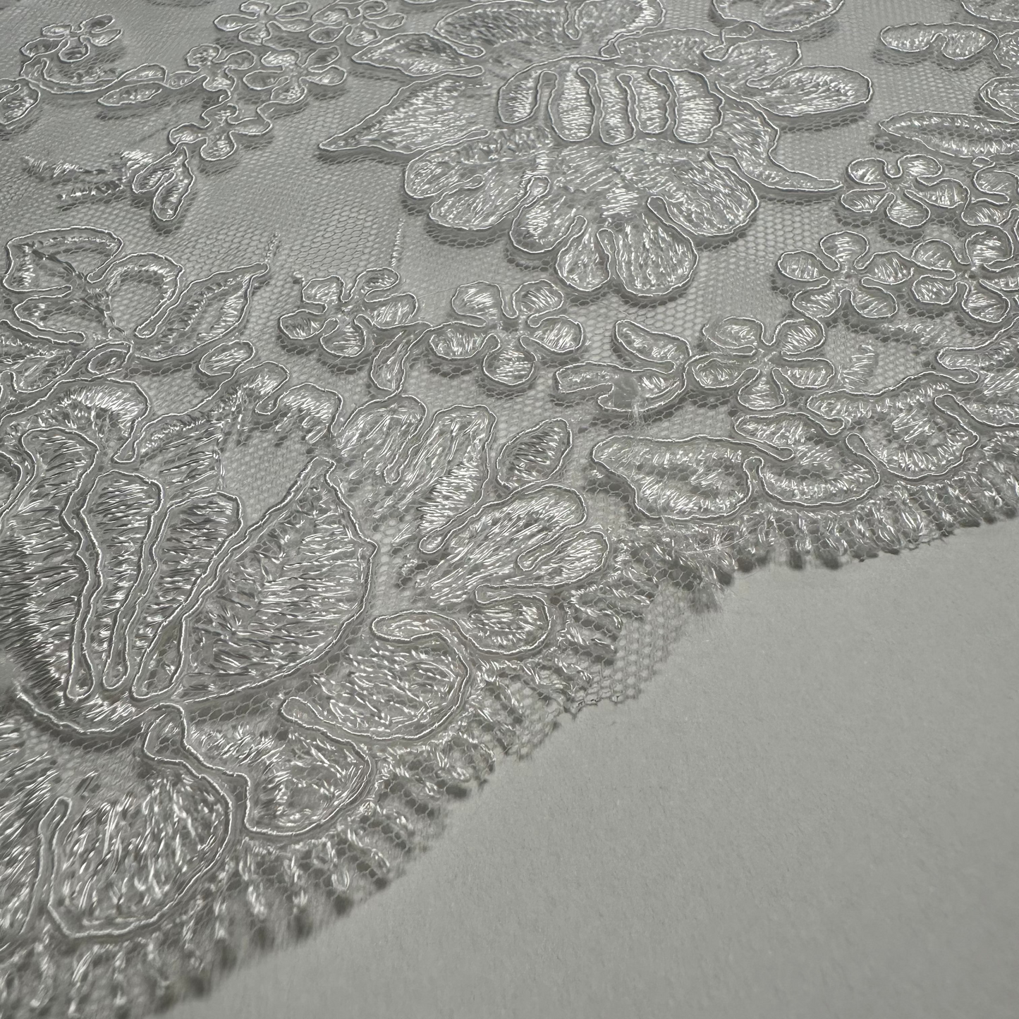 LIMITED EDITION CORDED BRIDAL LACE REMNANT
