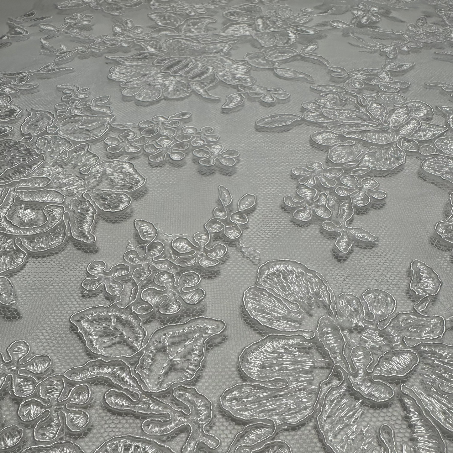 LIMITED EDITION CORDED BRIDAL LACE REMNANT