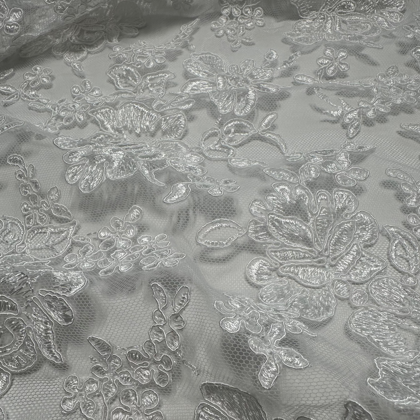 LIMITED EDITION CORDED BRIDAL LACE REMNANT