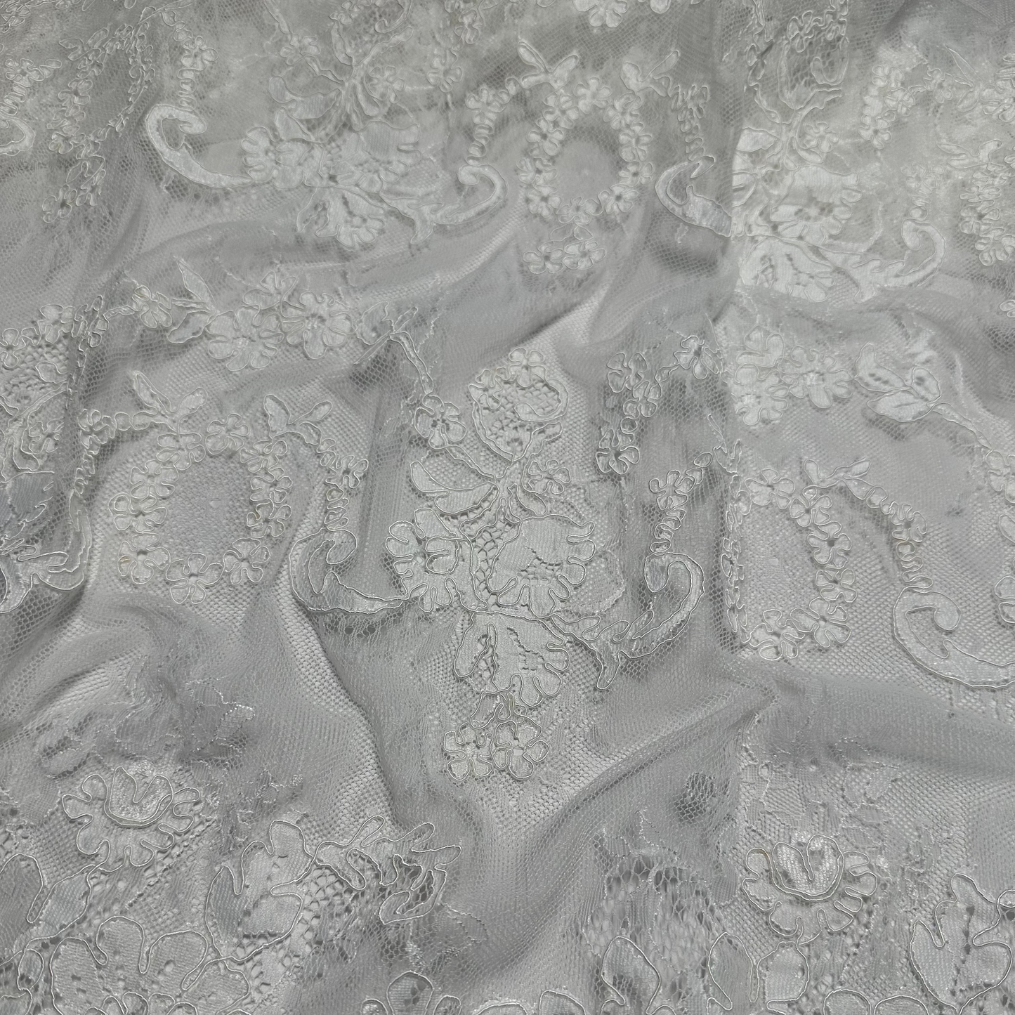 LIMITED EDITION CORDED BRIDAL LACE REMNANT