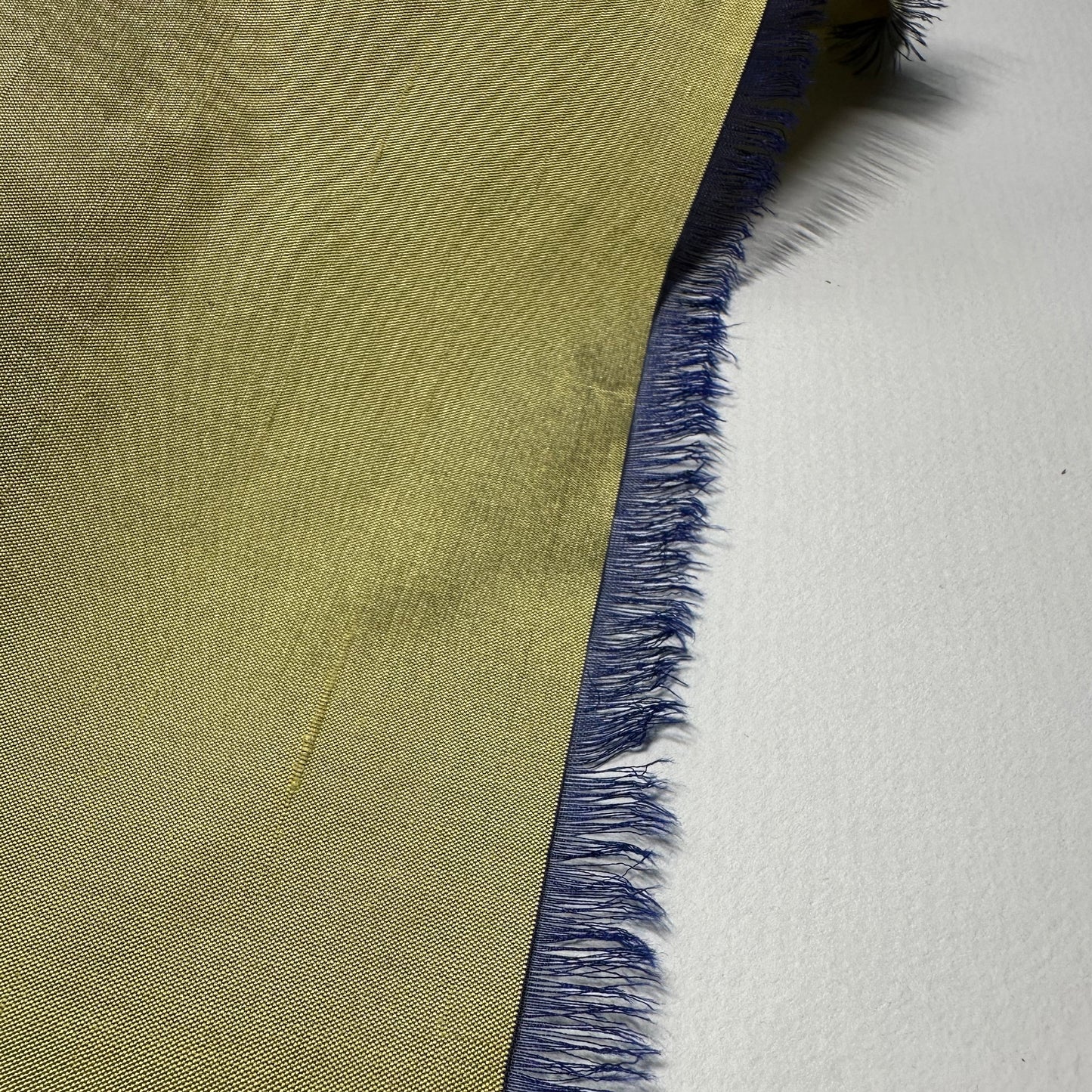 LUPIN POWERLOOM SILK