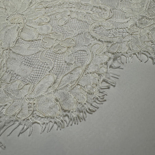 LIMITED EDITION CORDED BRIDAL LACE FAT QUARTER
