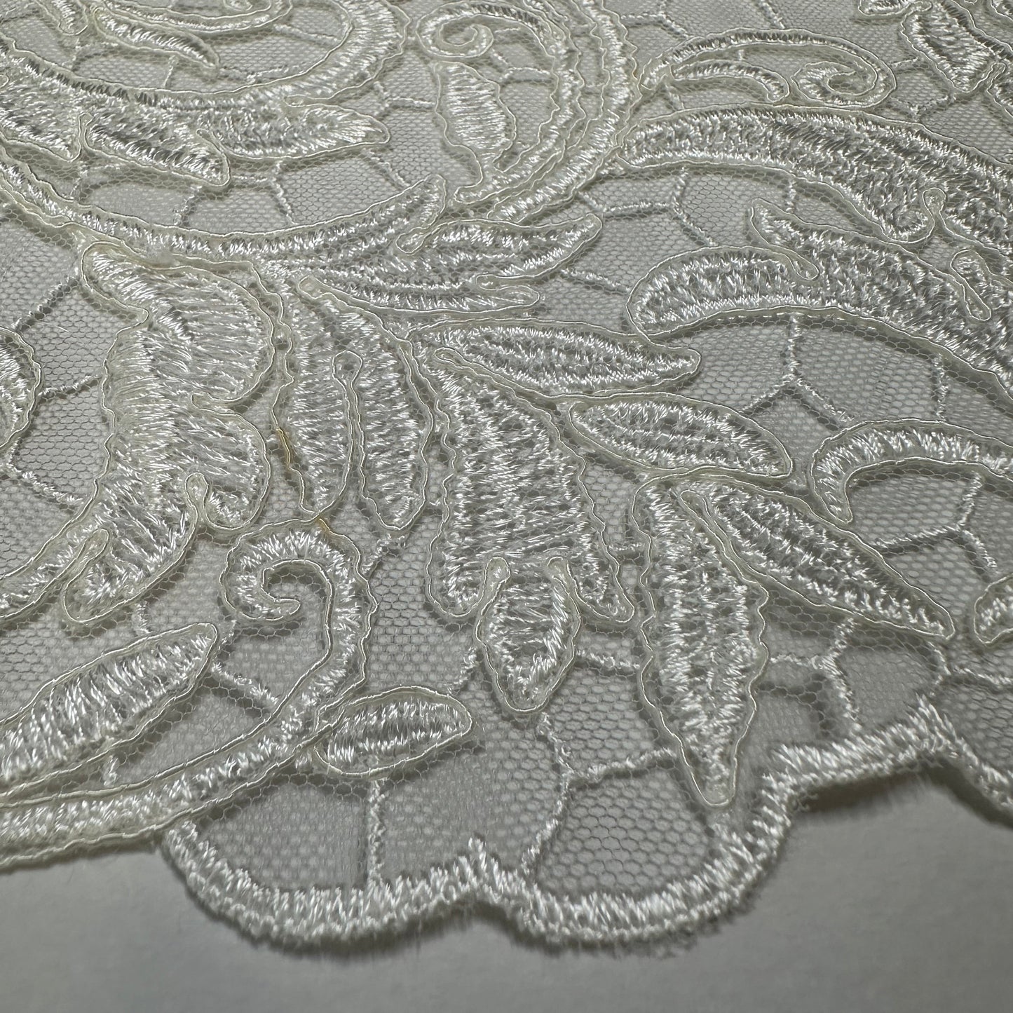 LIMITED EDITION BRIDAL LACE FAT QUARTER