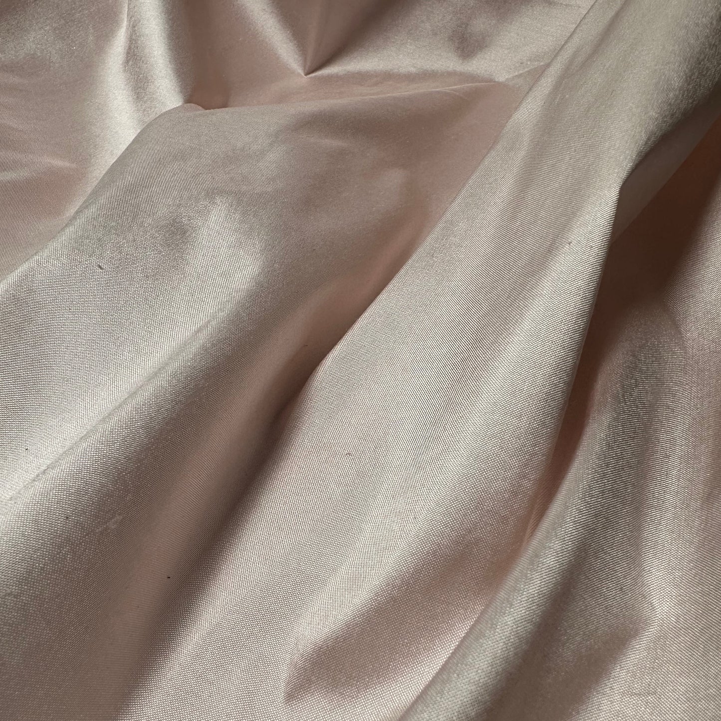 MARSHMALLOW POWERLOOM SILK