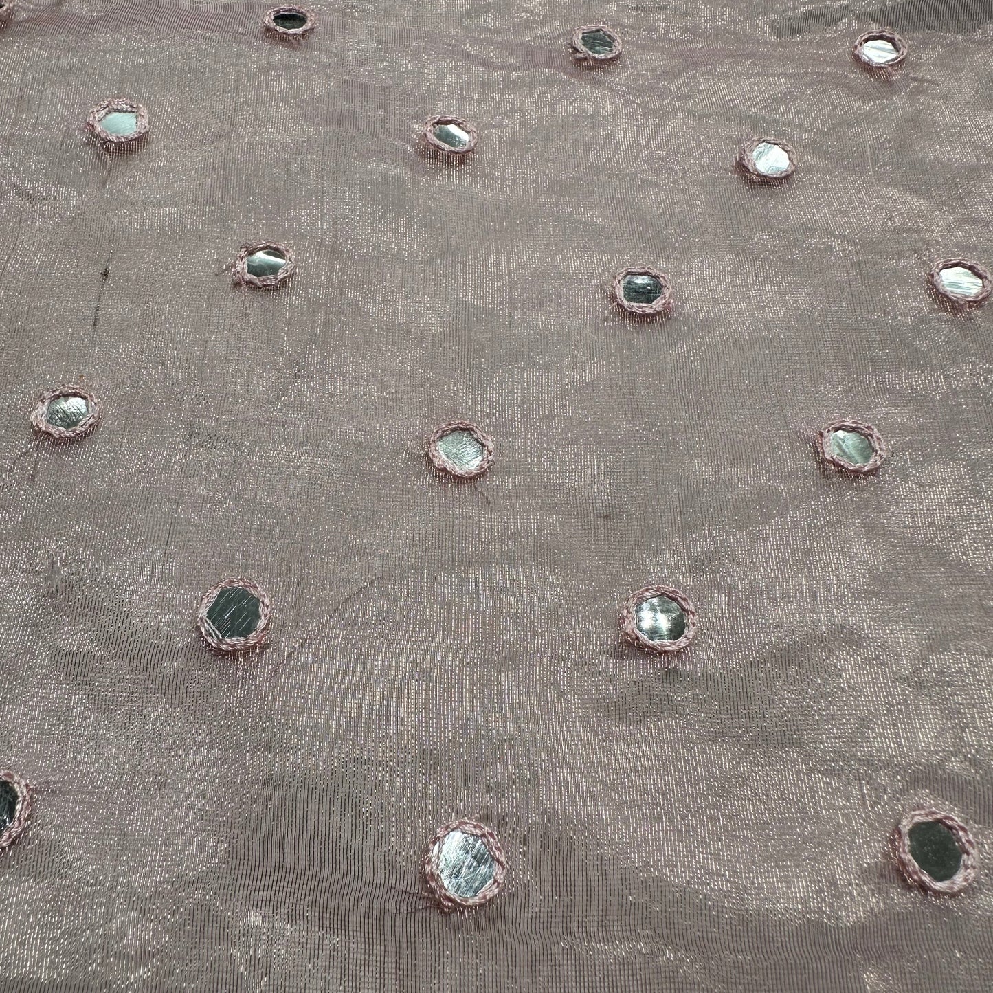 EMBROIDRED METALLIC ORGANZA REMNANT