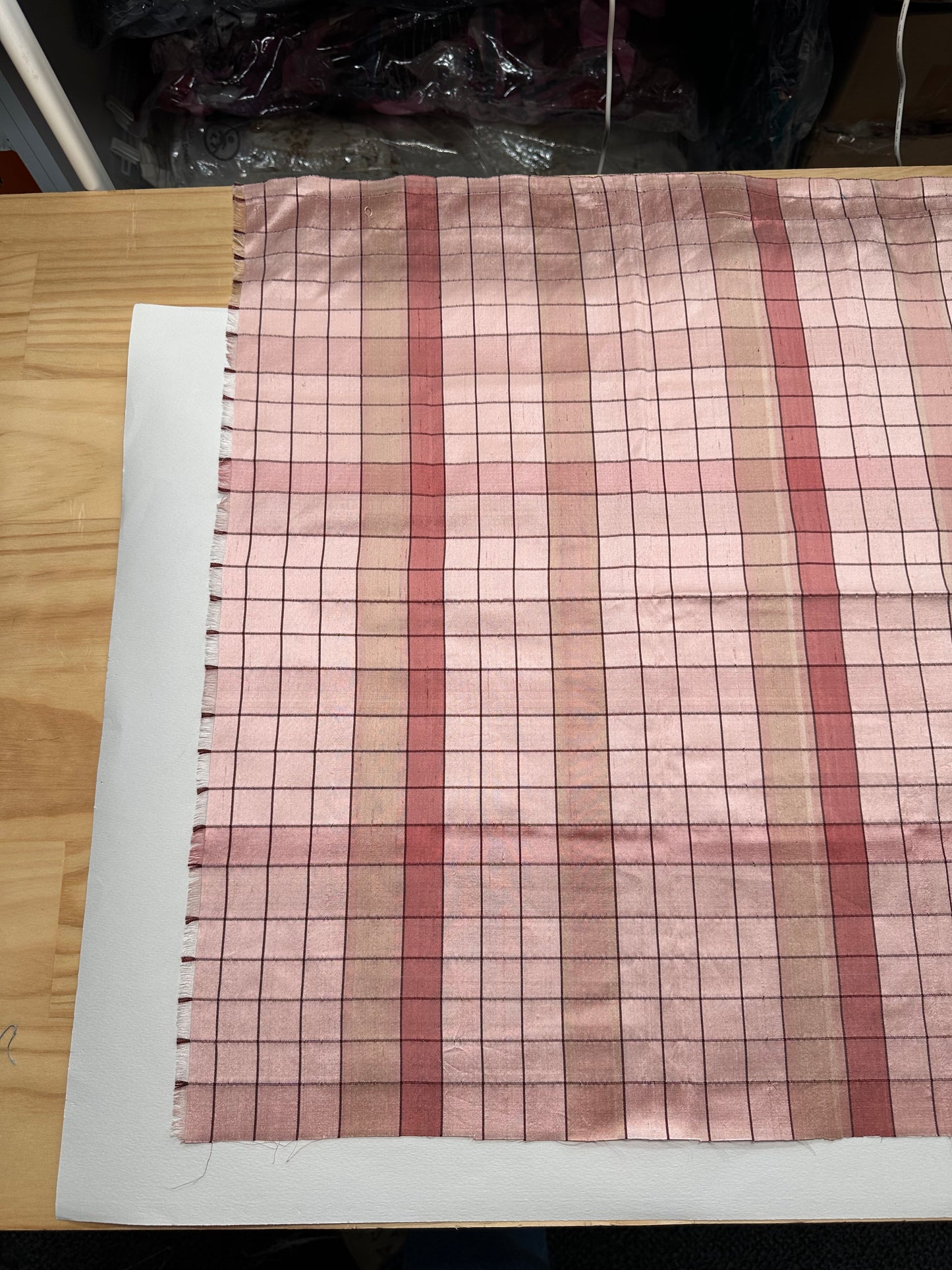 MARSHMELLOW CHECK SILK