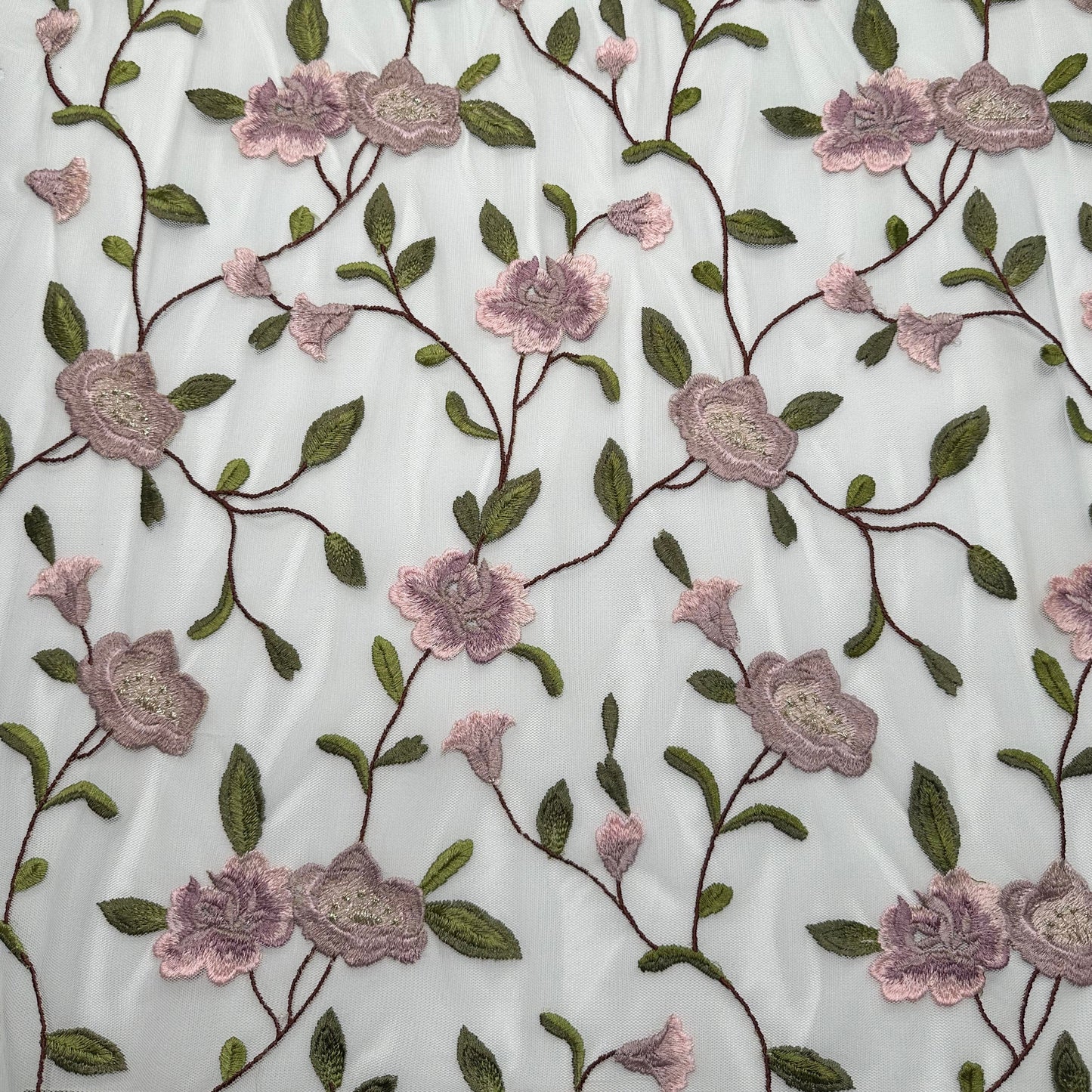 EMBROIDERED 3D TULLE REMNANT