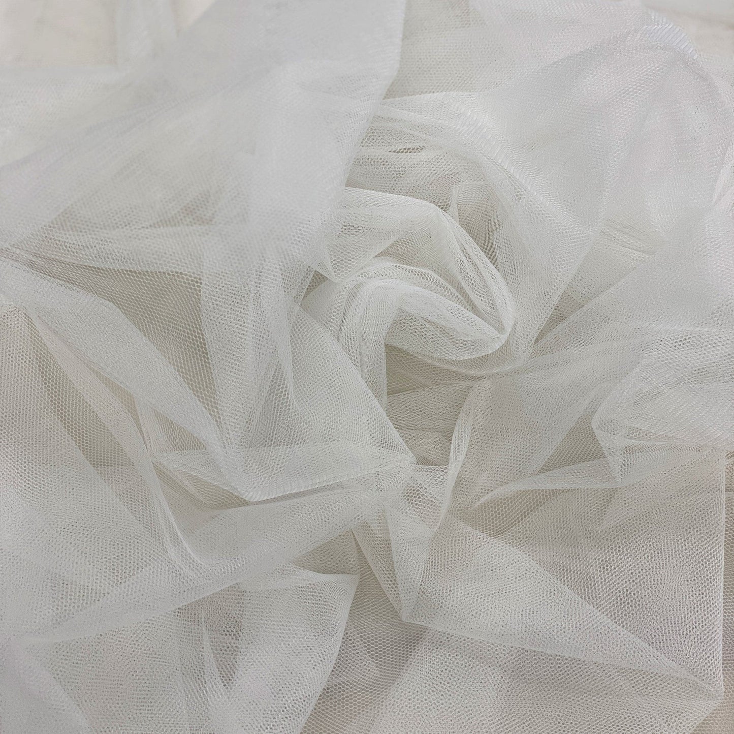 RECYCLED SILK WHITE TULLE